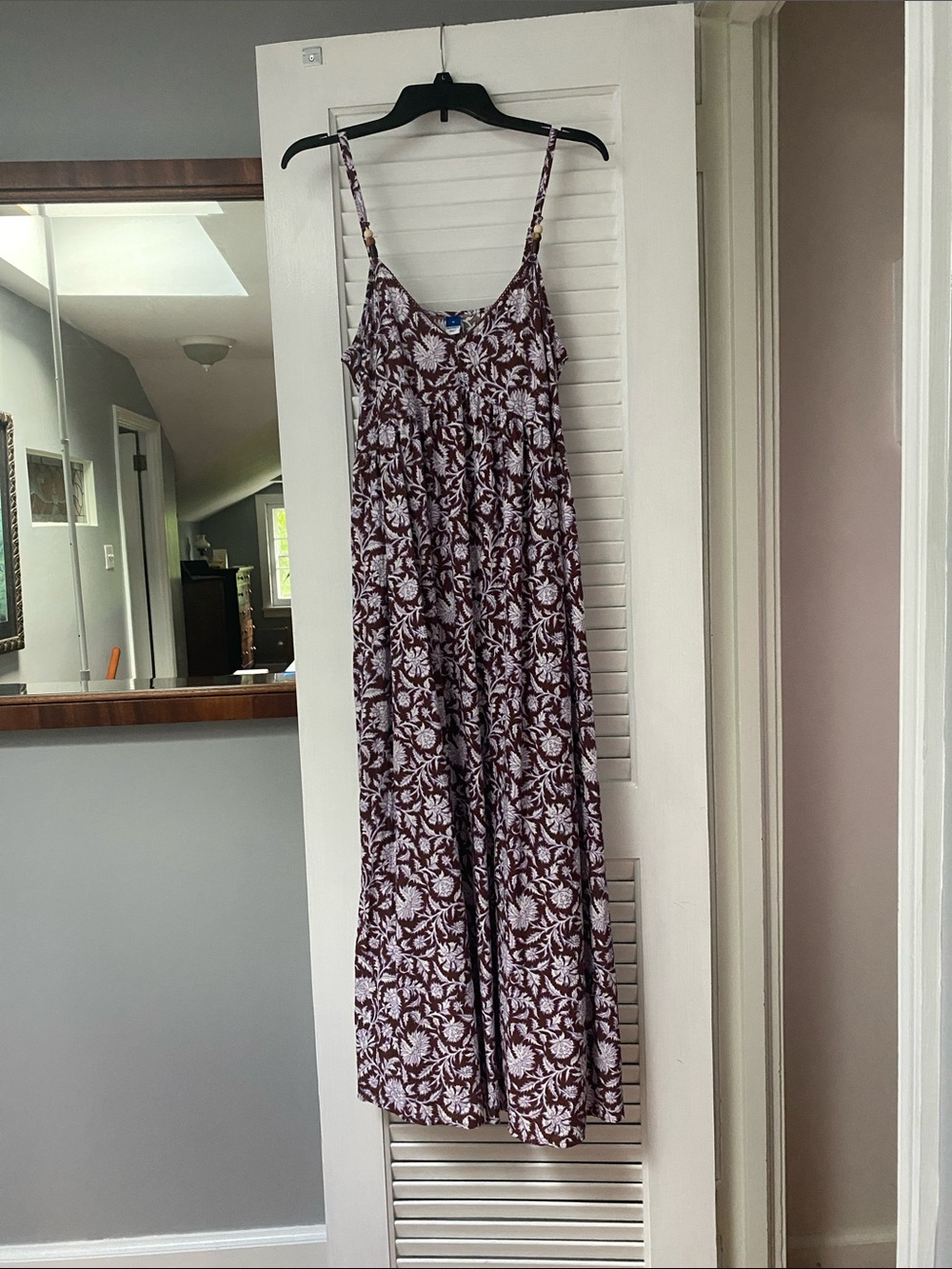 Old Navy Maroon and White Floral Maxi Dress with Spaghetti Straps